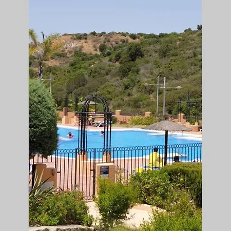 Precioso Apartamento, Todo Equipado, Con Piscinas * Manilva