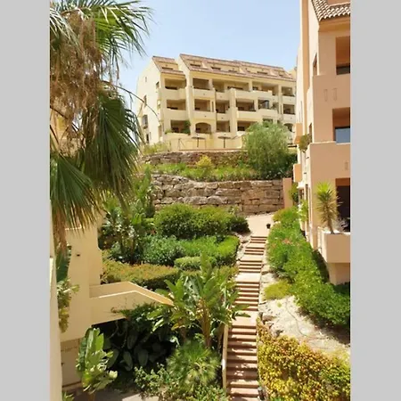 Precioso Apartamento, Todo Equipado, Con Piscinas *
